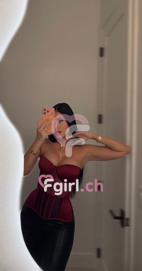 Amanda – Geneva photo 2