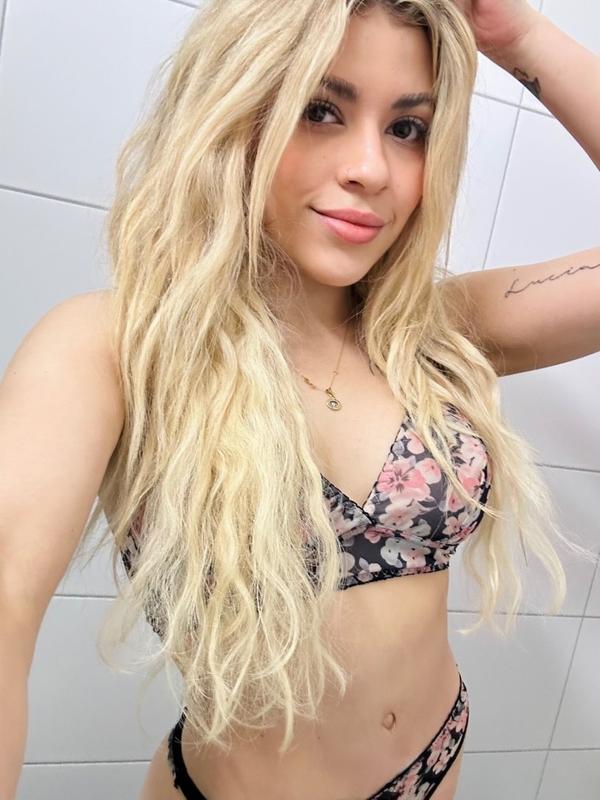 Amanda - Escort à Fribourg

