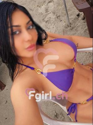 Ambar - Escort in Payerne

