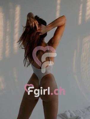 Amber - Erotische Masseurin in Zürich
