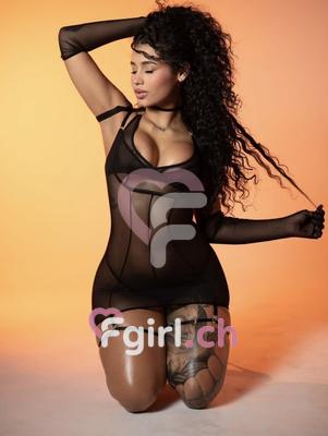 Amber - Escort in Plainpalais

