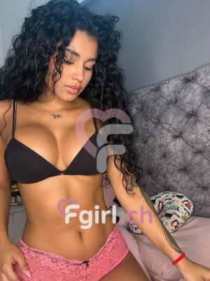 Amber - Escort in Plainpalais
