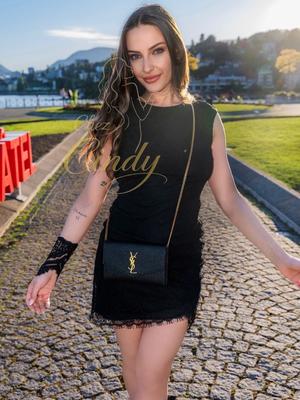 Ameli - Escort in Neuenburg
