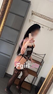 Amélia - Escort en La Chaux-de-Fonds
