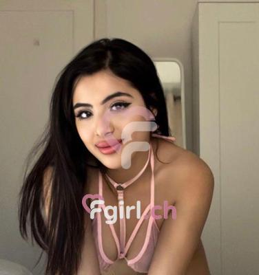 Amira - Escort in Genf
