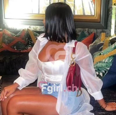 Amira - Escort à Genève
