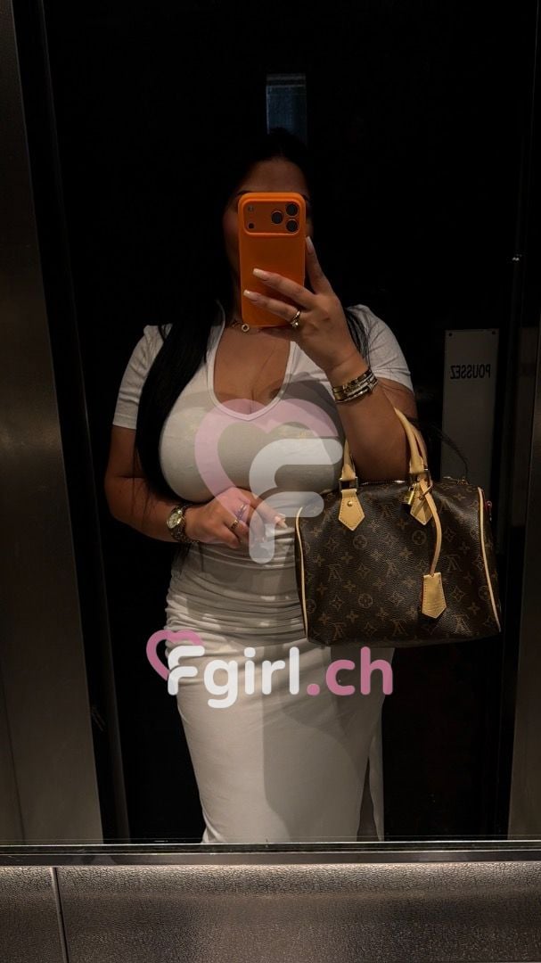 Amira – Montreux photo 2