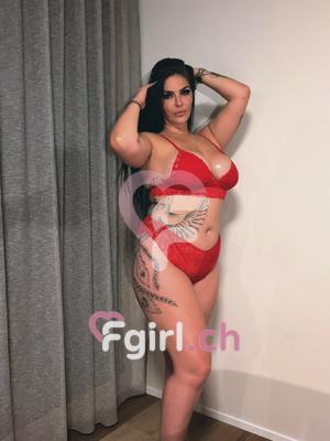 Amira - Escort à Genève
