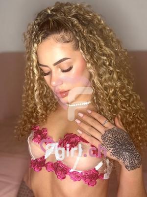 Amira - Escort a Plainpalais
