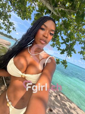 Anahi - Escort in Lausanne