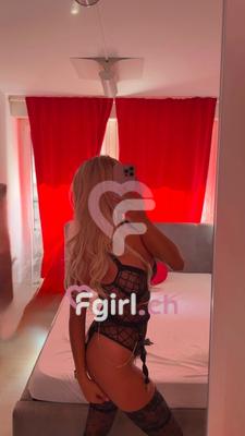 Anais - Masseuse érotique à Genève
