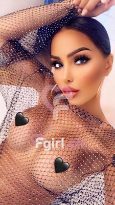 Anais - Escort in Gstaad
