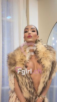 Anais - Escort in Gstaad
