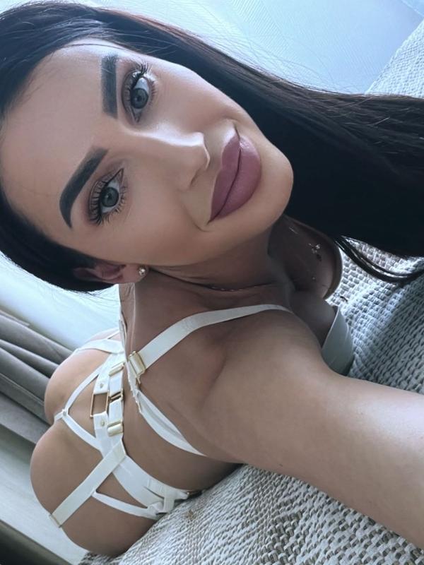 Andra - Escort in Lausanne
