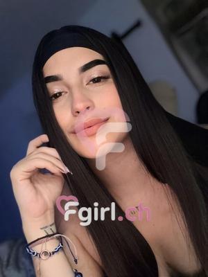 Andrea - Escort en Porrentruy