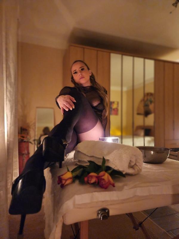 Andrea - Erotic masseuse in Lausanne
