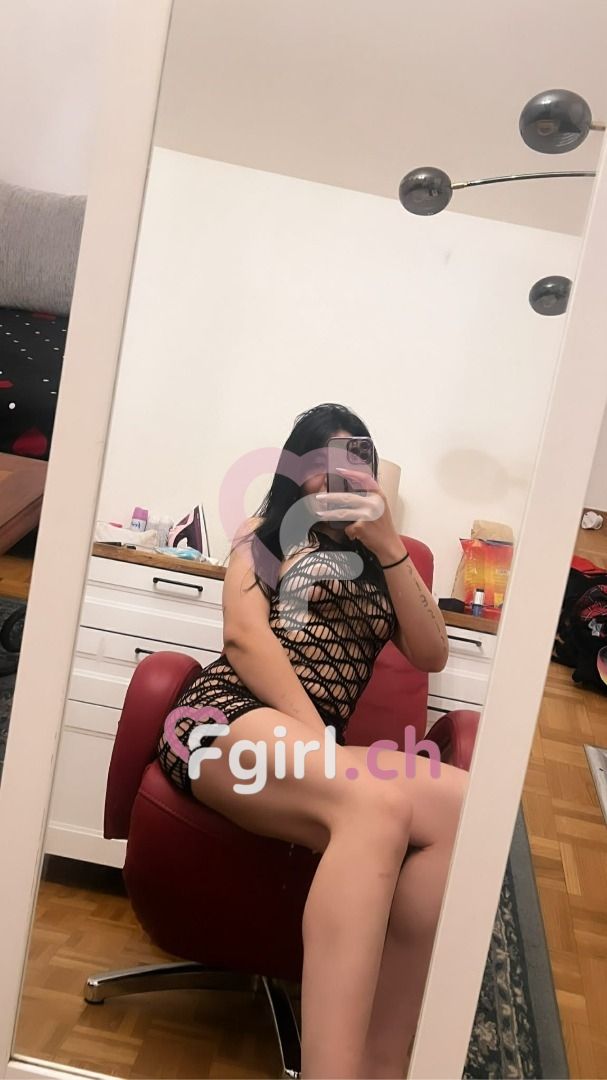 Andreea – Geneva photo 4