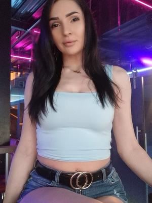 Andreea - Escort à Martigny
