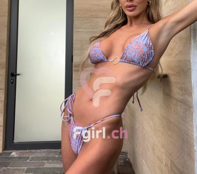 Ange - Escort in Monthey

