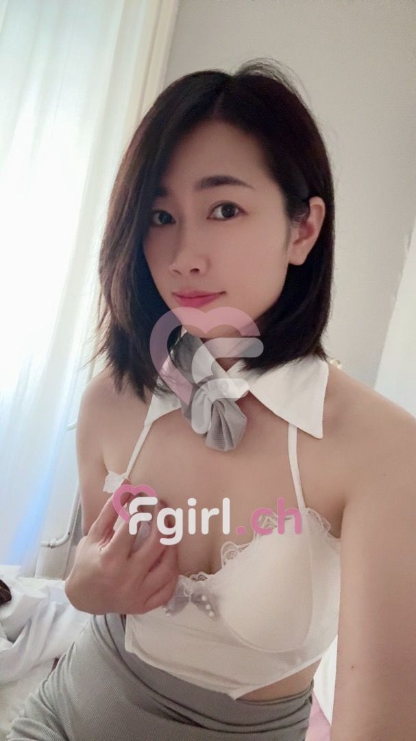 Angela – Geneva photo 4