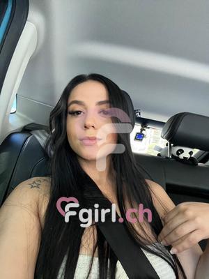Angela - Escort a Montreux