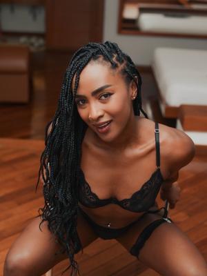 Angélica - Escort en Vevey
