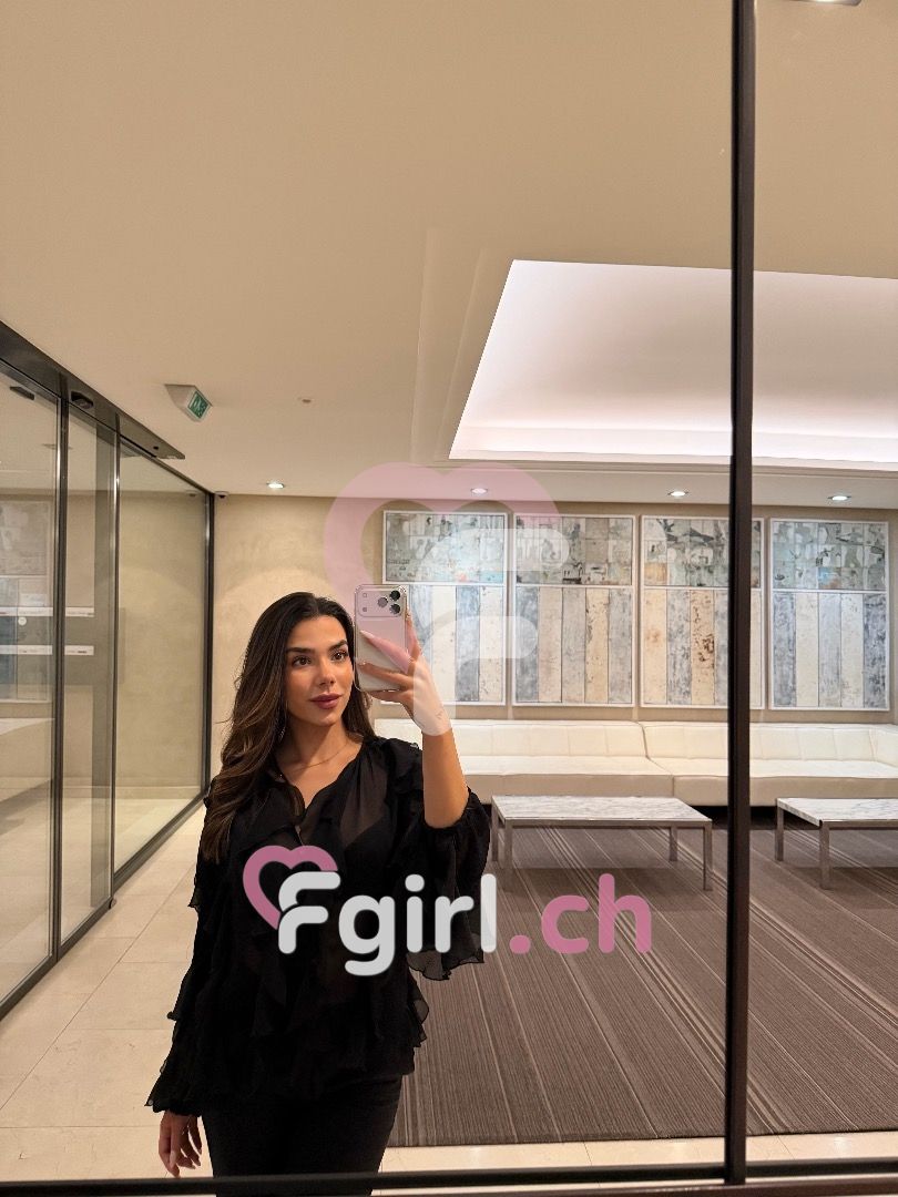 Angelina – Geneva photo 3