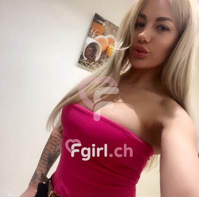 Angelina - Escort en Montreux
