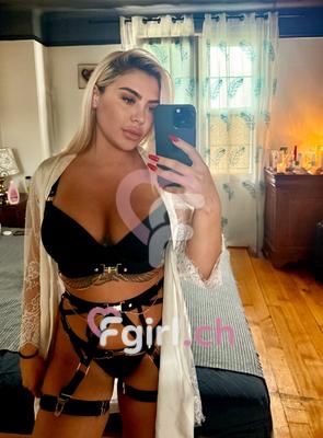 Angie - Escort à Neuchâtel
