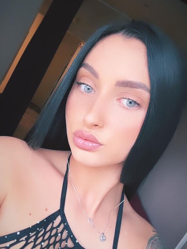 Angie - Escort in Freiburg
