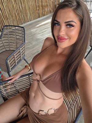 Angy - Escort in Conthey
