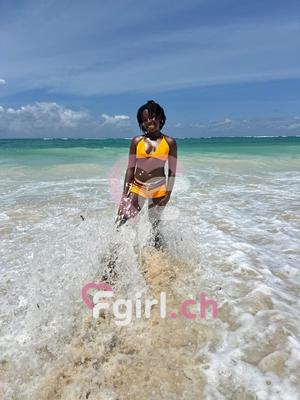 Anika - Escort à Genève
