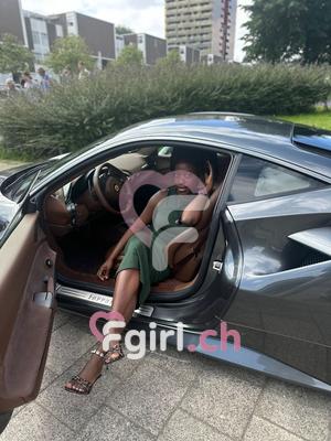 Anika - Escort à Genève
