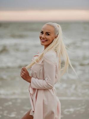 Anna Swiss - Escort a Neuchâtel
