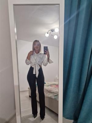 Anne - Masajista erótica en Montreux
