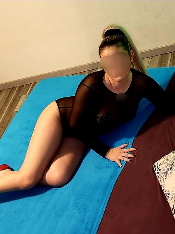 Anne - Escort in Conthey
