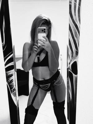 Anne - Escort in Porrentruy

