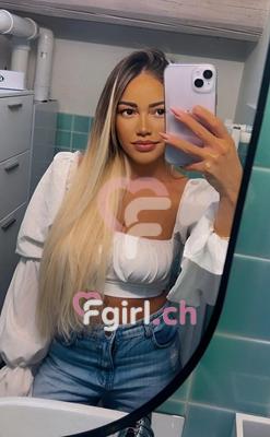 Anny - Escort à Lausanne