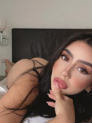 Anny - Escort in Prilly
