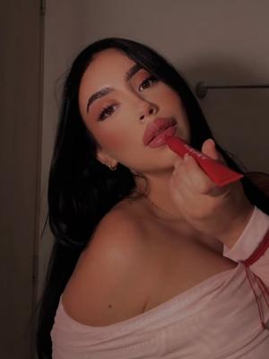 Anny - Escort in Prilly
