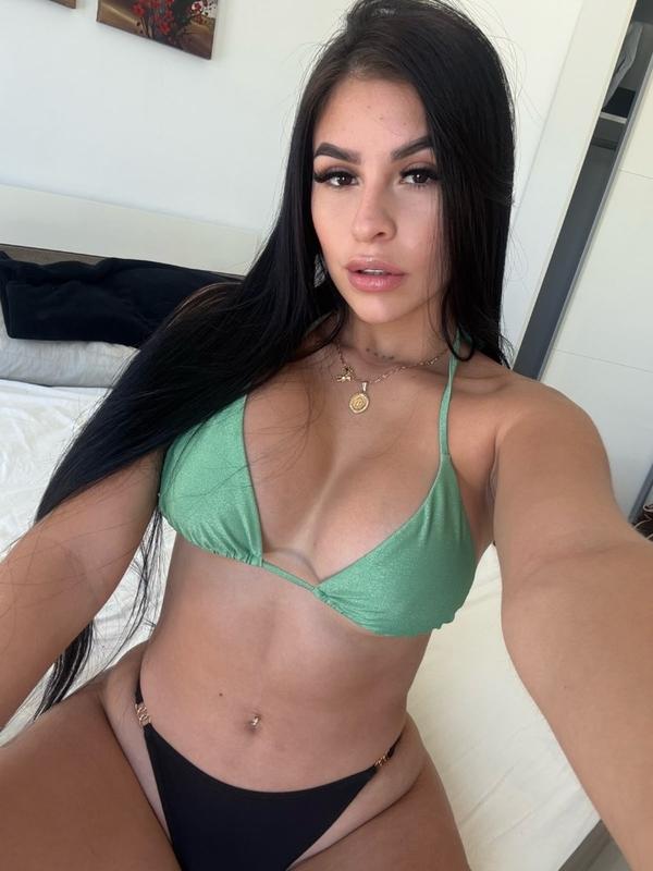 Anny - Escort in Vevey
