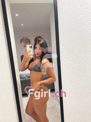 Antonella - Escort à Fribourg
