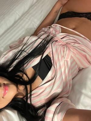 Antonella - Escort in Wald Zurich
