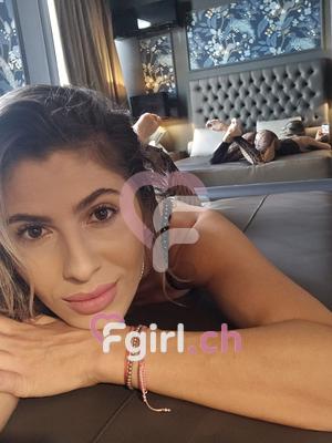 Antonia - Escort in Geneva