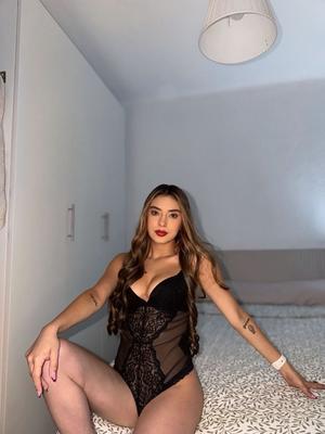 Aria - Escort in Plainpalais
