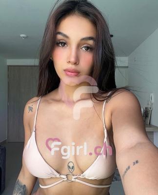 Aria - Escort à Servette