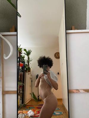 Aria Lovi - Escort a Lausanne
