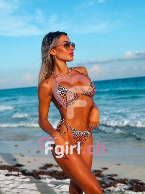 Ariana - Escort a Zürich
