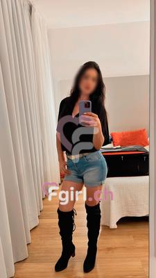Ariana - Escort in Genf
