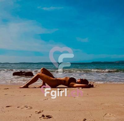Ariel - Escort en Bulle

